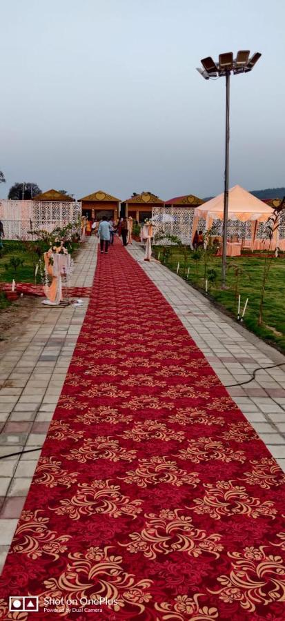 Midwaay Resort Patratu Exteriér fotografie